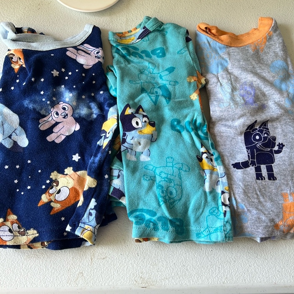 3T long sleeve BLUEY sleepers